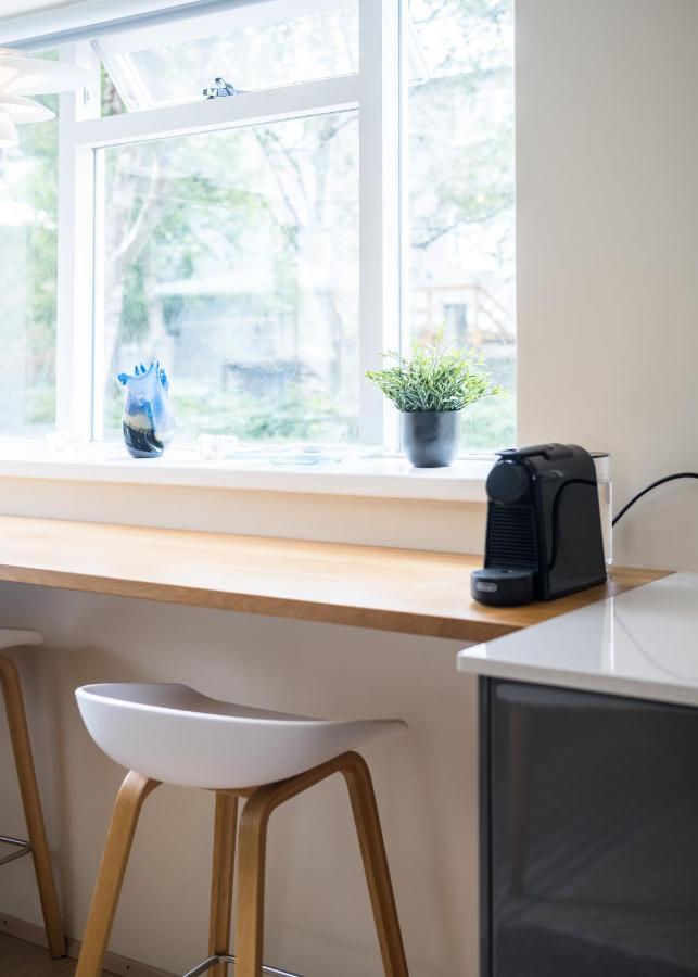 Guesthouse Akureyri - Apartments Near Down Town エクステリア 写真